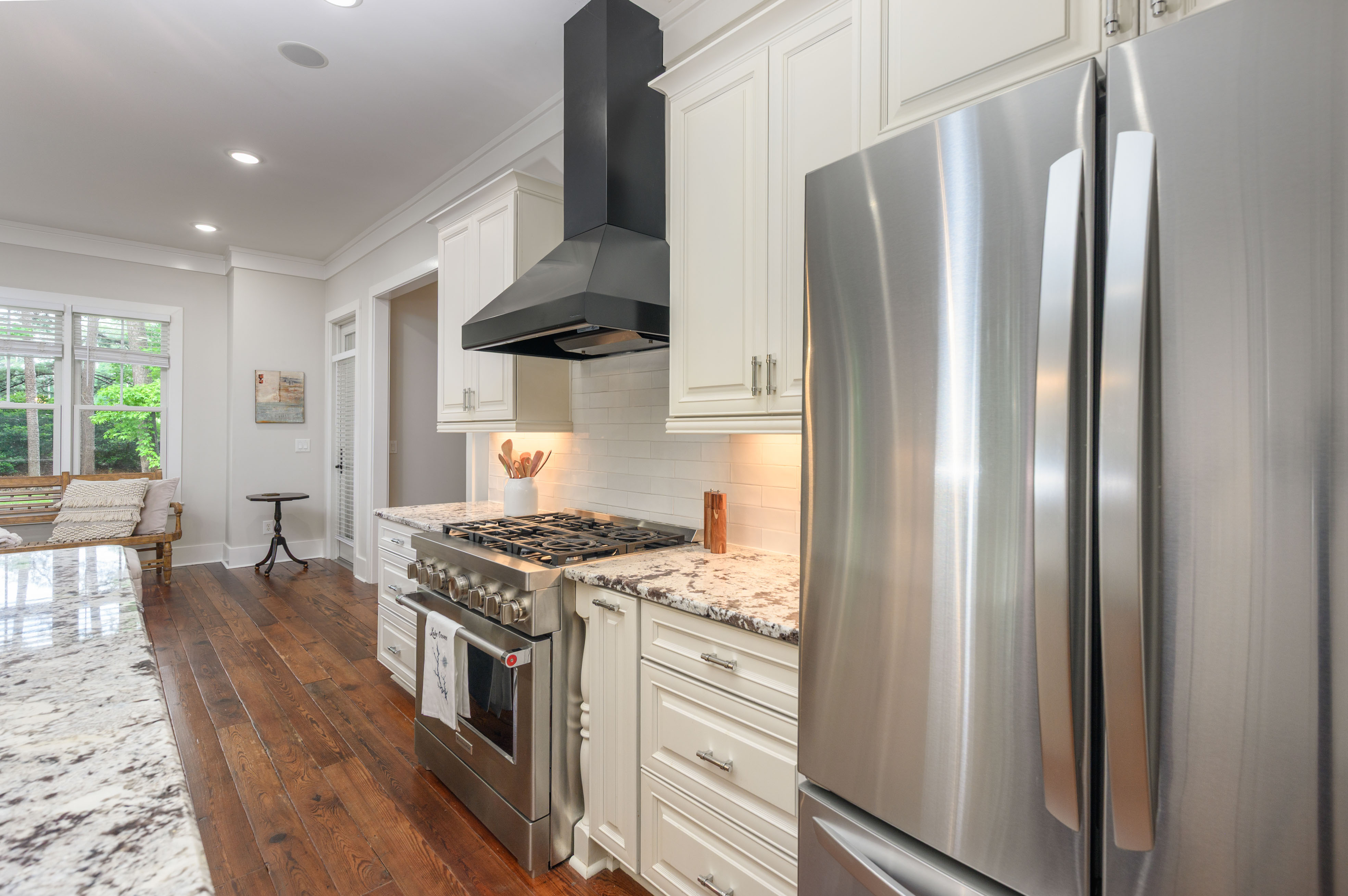 1030 Monfort Court image 14